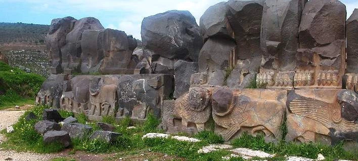 Έλληνες αρχαιολόγοι:Τούρκοι βανδαλίζουν ναούς και μνημεία στην Αφρίν